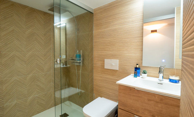 Herverkoop - Villa - Orihuela Costa - Las Colinas Golf