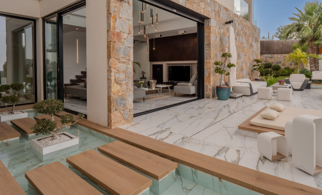 Herverkoop - Villa - Orihuela Costa - Las Colinas Golf