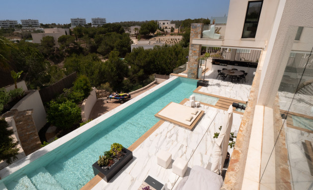 Herverkoop - Villa - Orihuela Costa - Las Colinas Golf