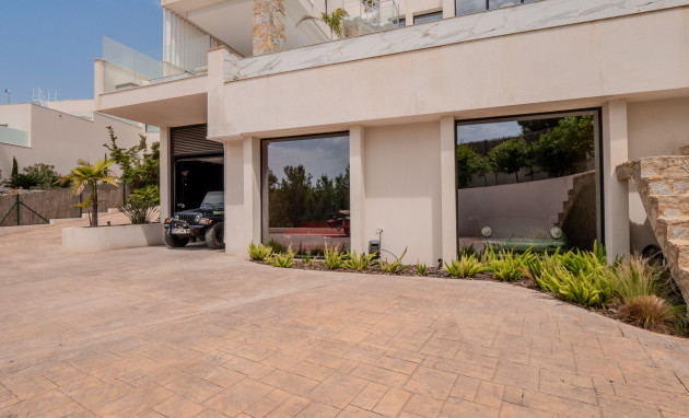 Herverkoop - Villa - Orihuela Costa - Las Colinas Golf