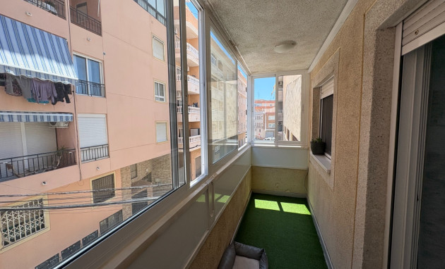 Herverkoop - Apartments - Torrevieja - Centro