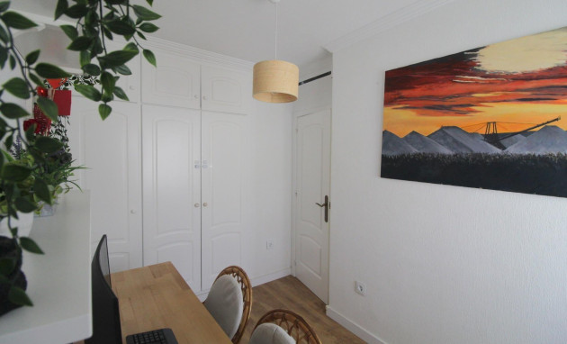 Herverkoop - Apartment - Torrevieja - La veleta