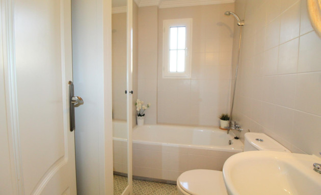 Herverkoop - Apartment - Torrevieja - La veleta