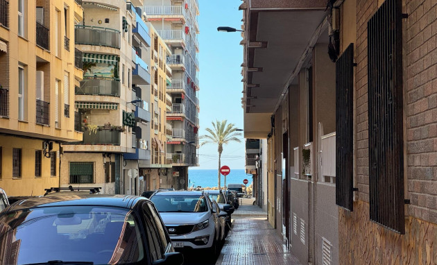 Revente - Apartment - Torrevieja - Estacion de autobuses
