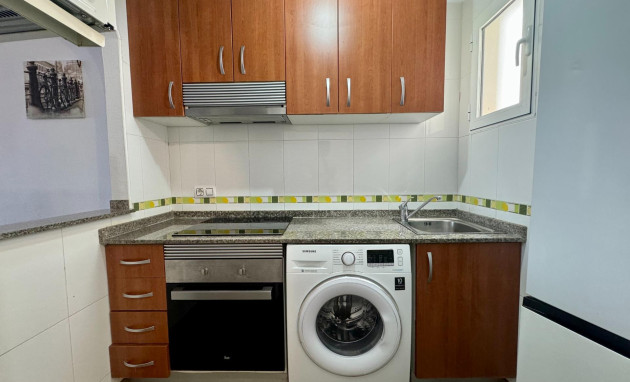 Revente - Apartment - Torrevieja - Estacion de autobuses