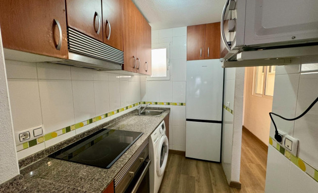 Revente - Apartment - Torrevieja - Estacion de autobuses