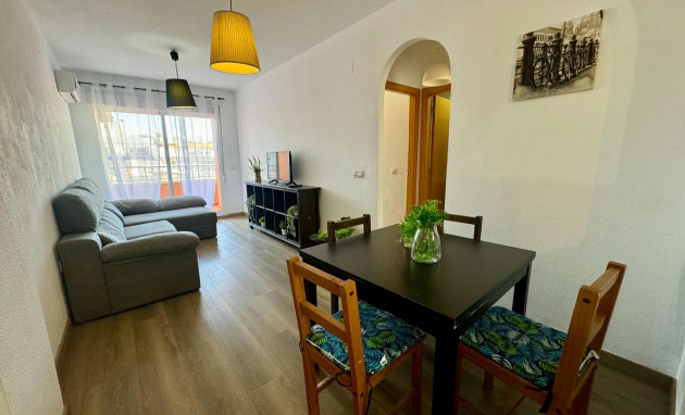 Revente - Apartment - Torrevieja - Estacion de autobuses