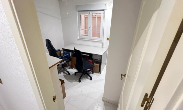 Revente - Apartment - Torrevieja - torrevieja