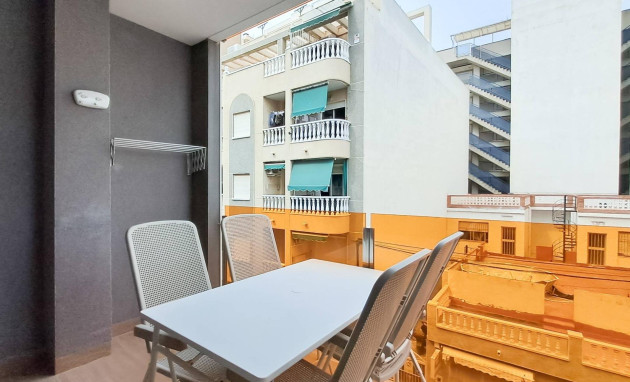 Herverkoop - Apartment - Torrevieja - Acequion