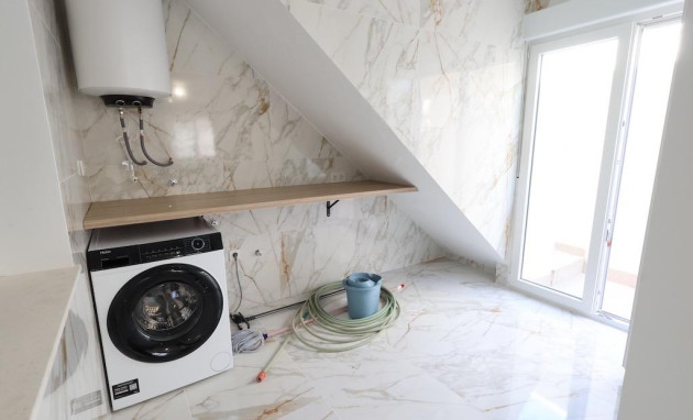 Herverkoop - Terraced house - Torrevieja - San luis