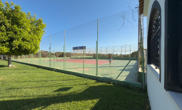 Herverkoop - Bungalow - Gelijkvloers - Torrevieja - Parque de las Naciones