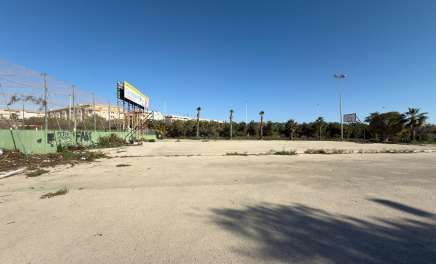 Herverkoop - Bungalow - Gelijkvloers - Torrevieja - Parque de las Naciones