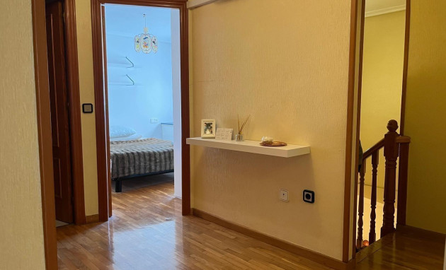 Herverkoop - Penthouse - Torrevieja - Estacion de autobuses