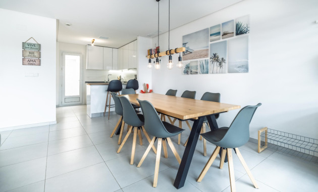 Herverkoop - Quad House - Torrevieja - Aguas Nuevas