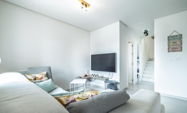 Herverkoop - Quad House - Torrevieja - Aguas Nuevas