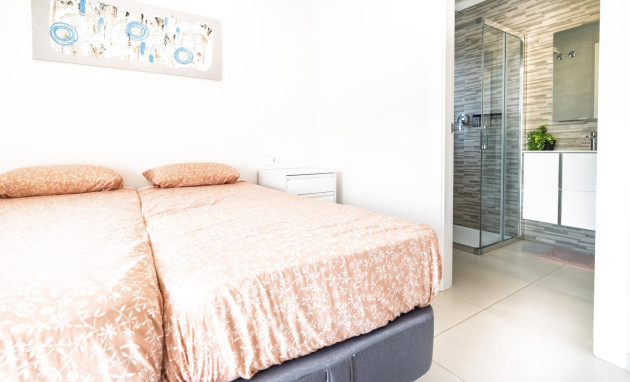 Herverkoop - Quad House - Torrevieja - Aguas Nuevas