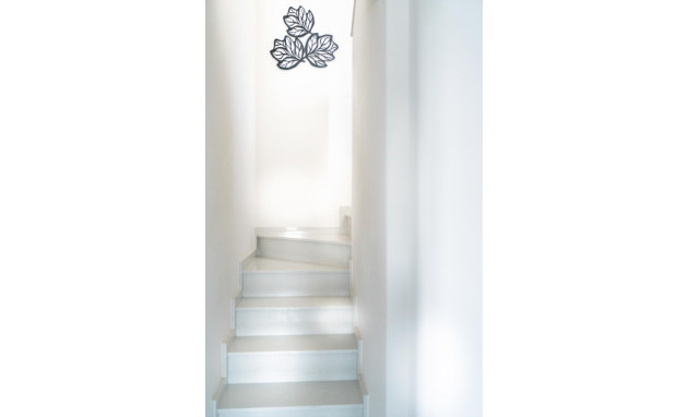 Herverkoop - Quad House - Torrevieja - Aguas Nuevas