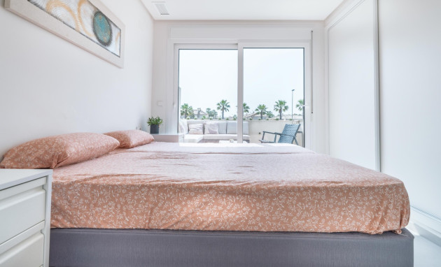 Herverkoop - Quad House - Torrevieja - Aguas Nuevas