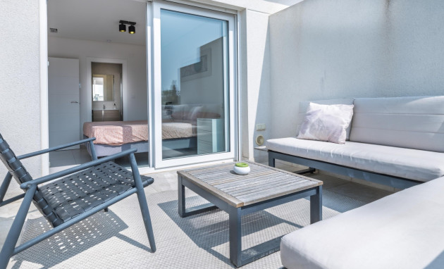 Herverkoop - Quad House - Torrevieja - Aguas Nuevas