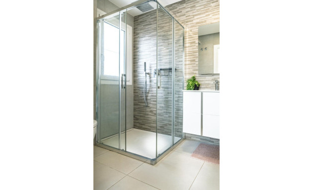 Herverkoop - Quad House - Torrevieja - Aguas Nuevas