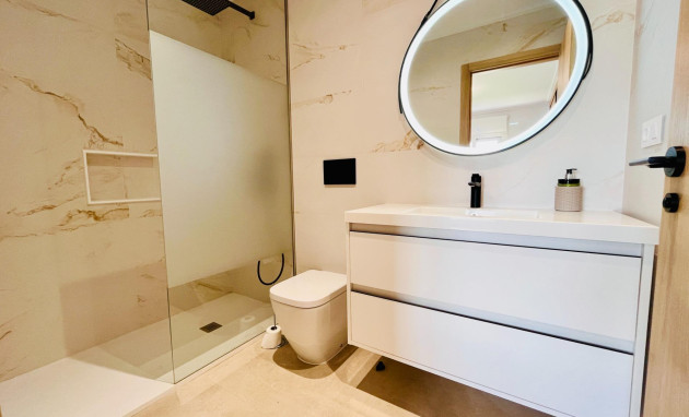 Herverkoop - Apartment - Guardamar del Segura - Puerto Deportivo