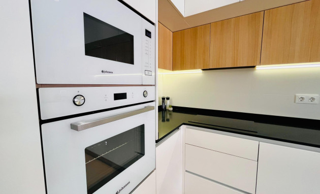 Herverkoop - Apartment - Guardamar del Segura - Puerto Deportivo