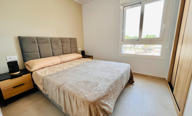 Herverkoop - Apartment - Guardamar del Segura - Puerto Deportivo