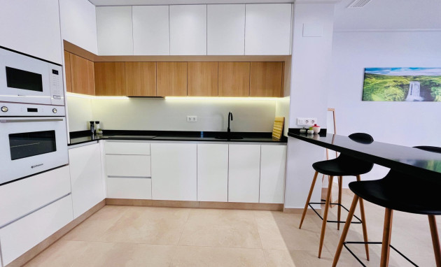 Herverkoop - Apartment - Guardamar del Segura - Puerto Deportivo