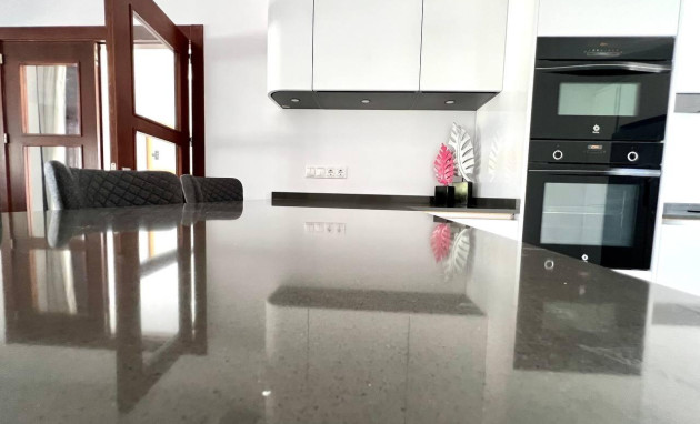 Herverkoop - Villa - Torrevieja - Centro