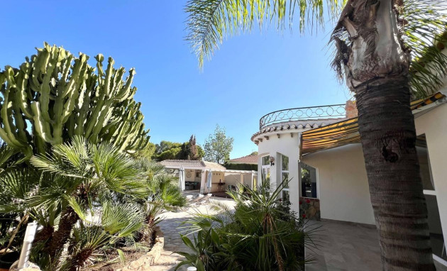 Herverkoop - Villa - Torrevieja - Centro