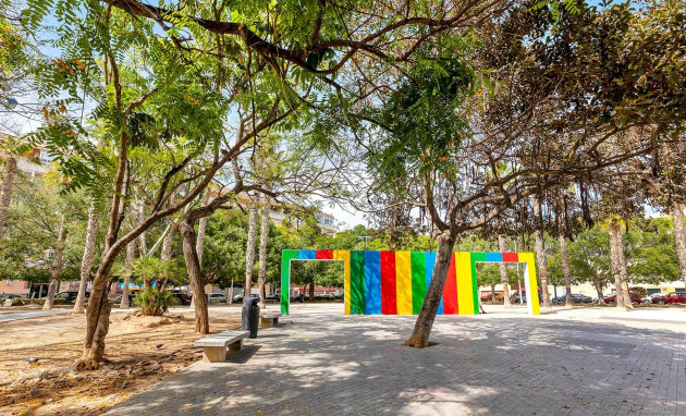 Herverkoop - Apartment - Torrevieja - Estacion de autobuses