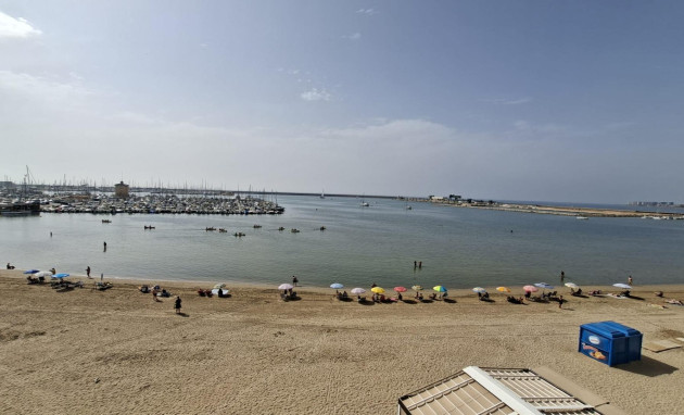 Herverkoop - Apartment - Torrevieja - Acequion