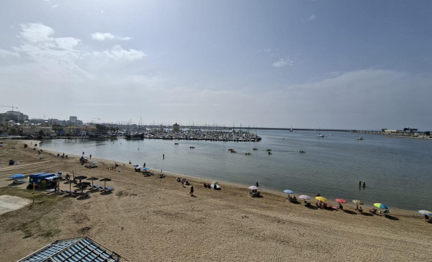 Herverkoop - Apartment - Torrevieja - Acequion