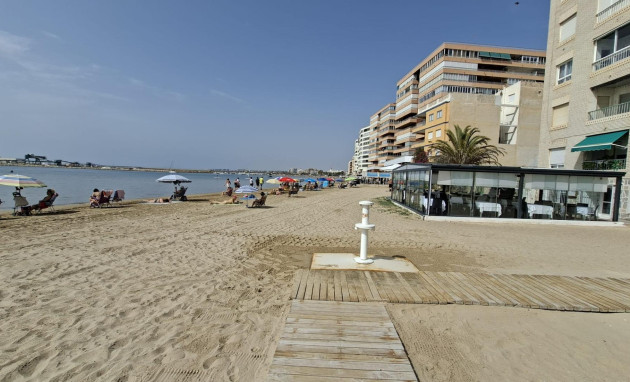 Herverkoop - Apartment - Torrevieja - Acequion