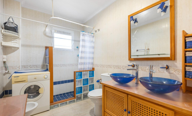 Resale - Bungalow - Groundfloor - Orihuela Costa - La Florida