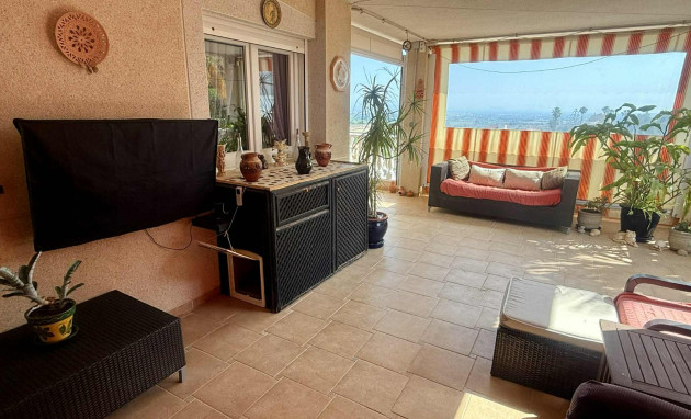 Resale - Detached House / Villa - Almoradí