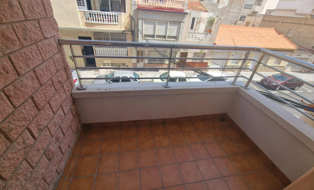 Revente - Apartment - Torrevieja - Paseo maritimo