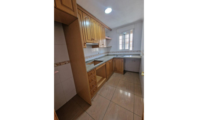 Revente - Apartment - Torrevieja - Paseo maritimo