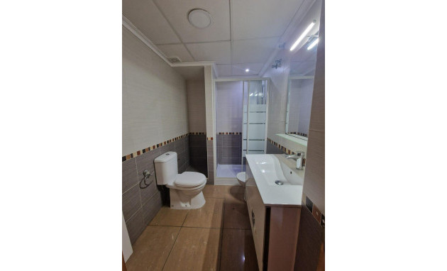 Revente - Apartment - Torrevieja - Paseo maritimo