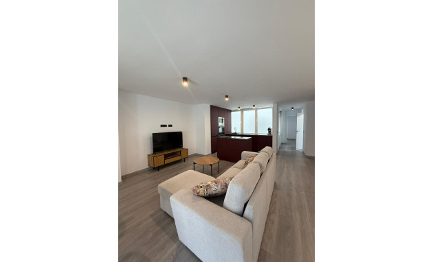 Herverkoop - Apartment - Torrevieja - Estacion de autobuses