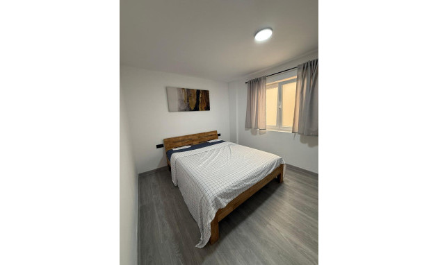 Herverkoop - Apartment - Torrevieja - Estacion de autobuses