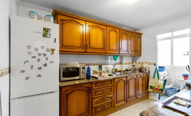 Herverkoop - Apartment - Torrevieja - Playa de los locos