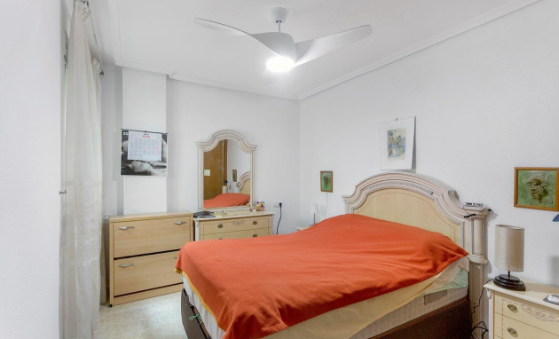 Herverkoop - Apartment - Torrevieja - Playa de los locos