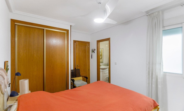 Herverkoop - Apartment - Torrevieja - Playa de los locos