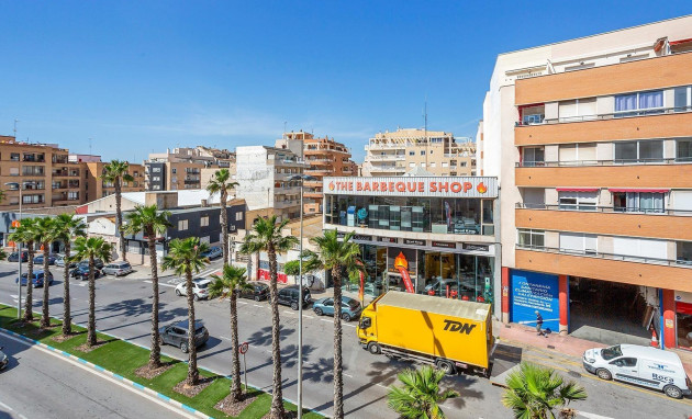 Herverkoop - Apartment - Torrevieja - Playa de los locos