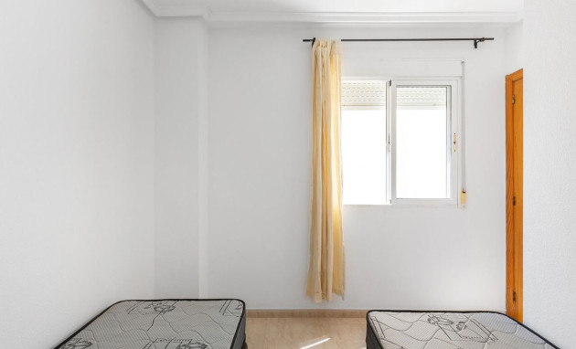 Herverkoop - Apartment - Torrevieja - El molino