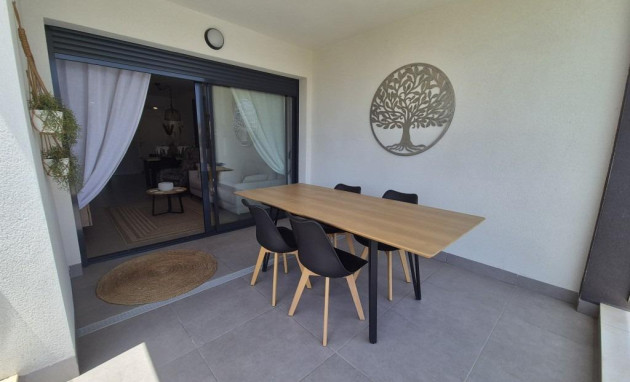 Herverkoop - Apartment - Orihuela Costa - Villamartin