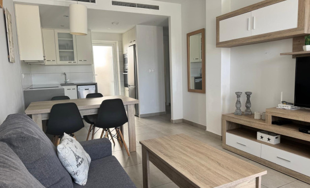 Herverkoop - Bungalow - Gelijkvloers - Torrevieja - Aguas nuevas 2