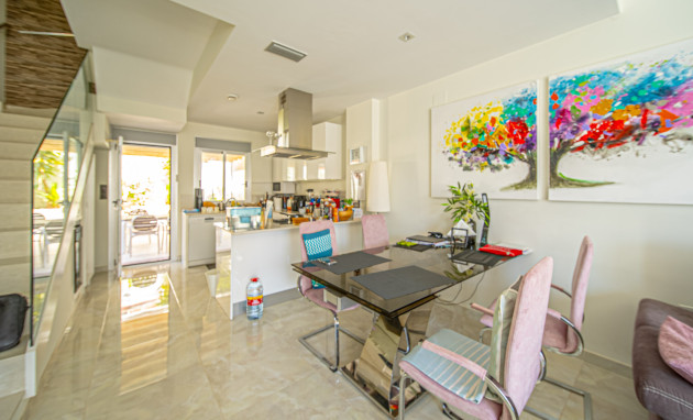 Herverkoop - Villa - Orihuela Costa - Lomas de Cabo Roig