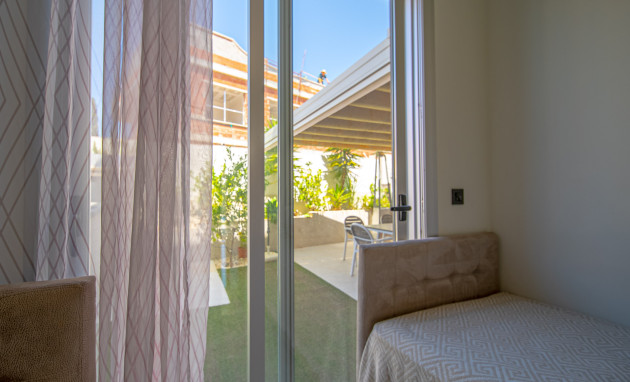 Herverkoop - Villa - Orihuela Costa - Lomas de Cabo Roig